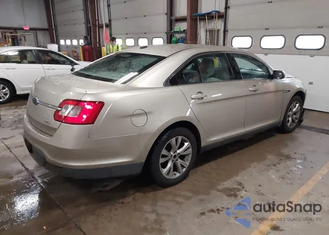 2010 Ford Taurus Sel z USA, uszkodzony, nr VIN 1FAHP2EW9AG165079